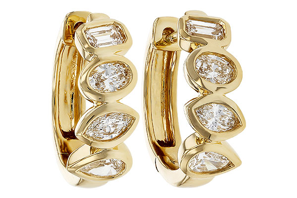 D321-19000: EARRINGS .68 TW FANCY CUT DIAS