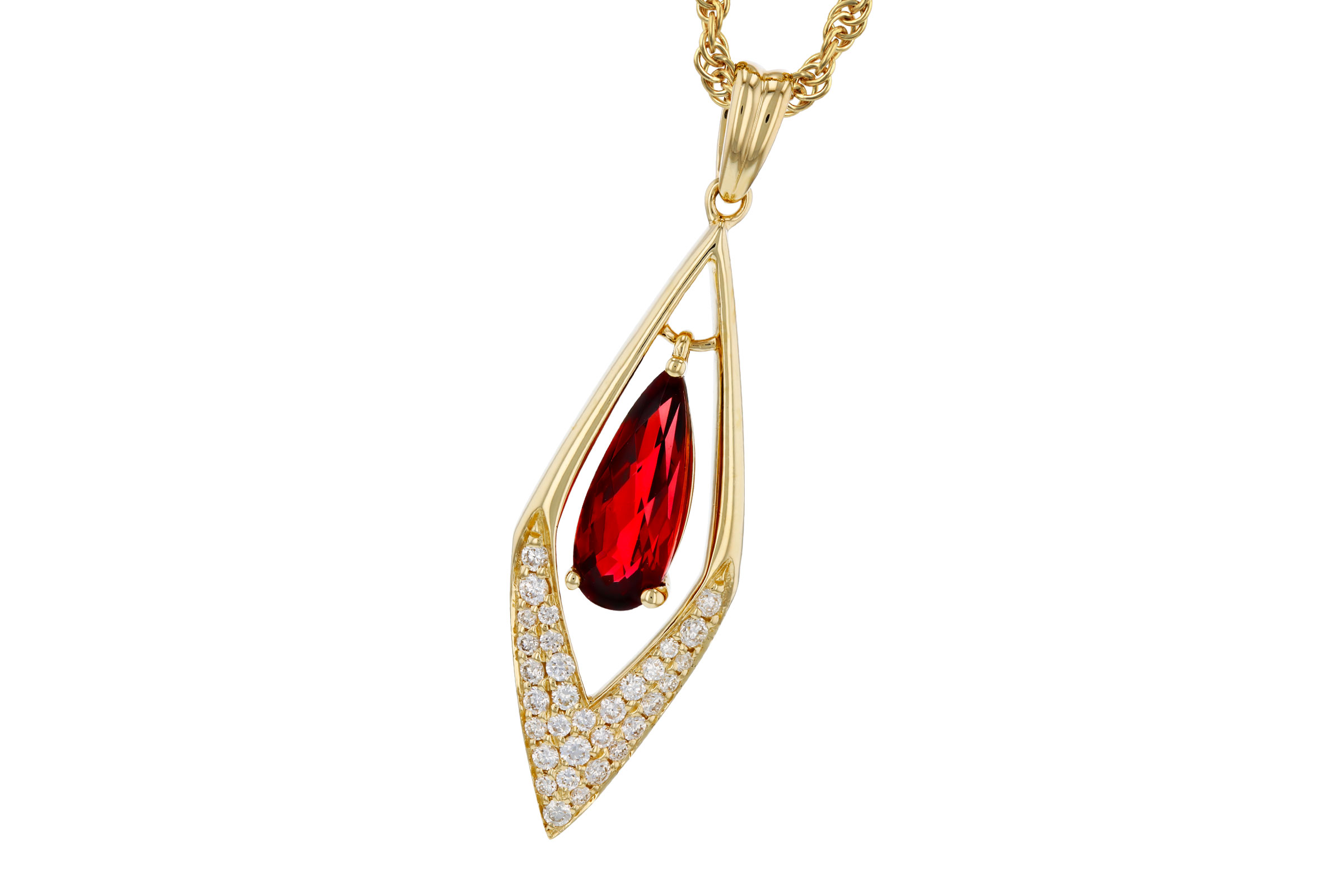 F321-20836: NECK .93 GARNET 1.10 TGW (10x4MM GAR)