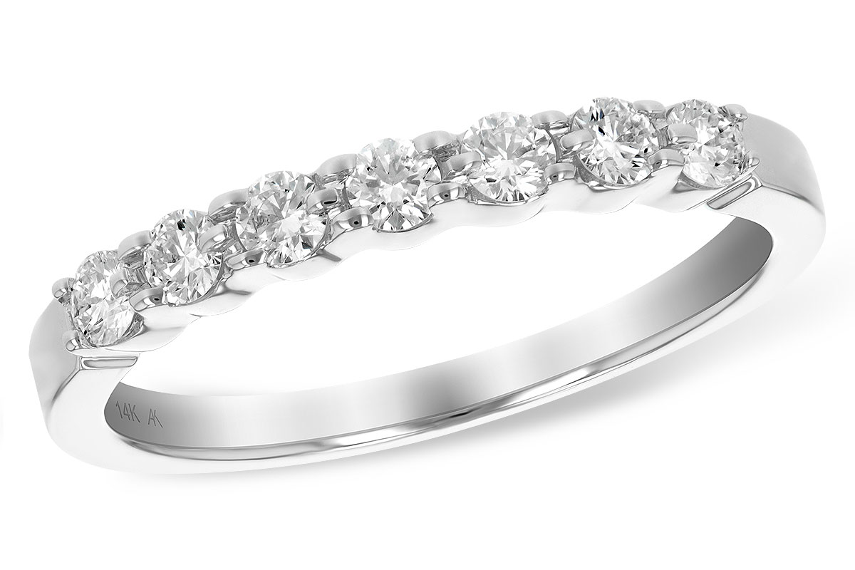 G229-41727: LDS DIA WED RG .33 TW (7 STONES)