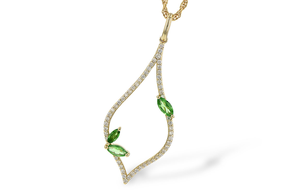 G235-79982: NECK .35 GREEN GARNET .55 TGW