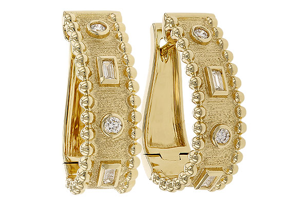 K319-43591: EARRINGS .09 BAG .18 TW